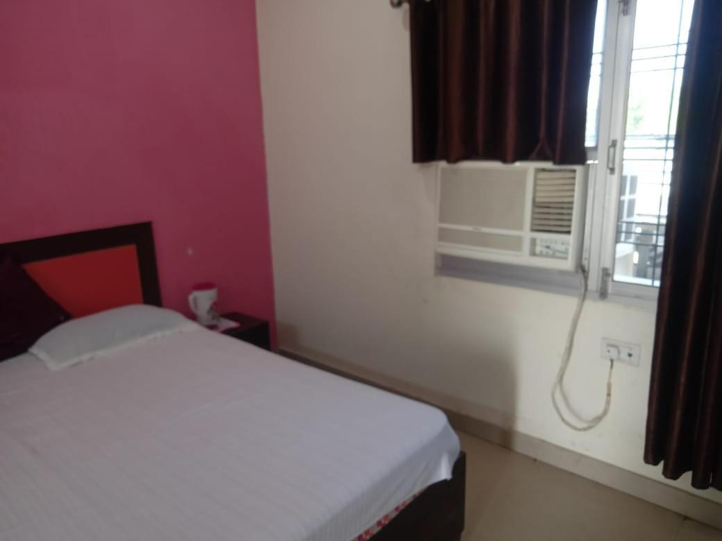 Hotel Siddharth By Wb Economy Jaunpur Esterno foto